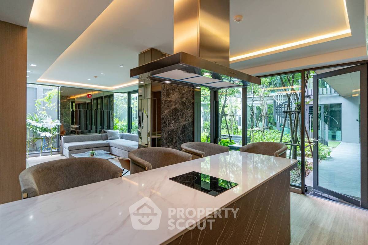 picture 2-BR Condo at Lloyd Soonvijai-Thonglor in Bang Kapi (ID 2357868) - 7/12