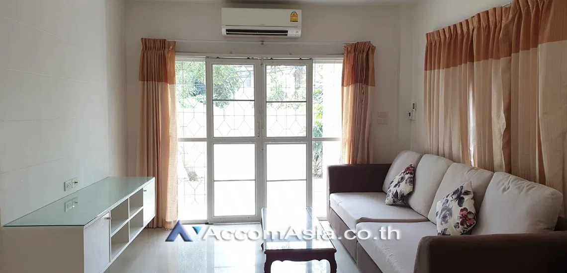 picture 🔼🔽 AccomA 📩  3 BR House in Khlong Toei (AA28339) - 1/19