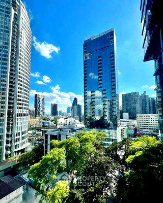 Condos for sale Gateway Ekamai : 1-BR Condo at Laviq Sukhumvit 57 near BTS Thong Lor (ID 2357749)