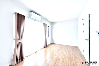 Townhouses for rent :  Baan Klang Muang Ratchaphruek–Sathorn 🏡3-Storey Townhome, Quiet Neighborhood, Ready to Move In 