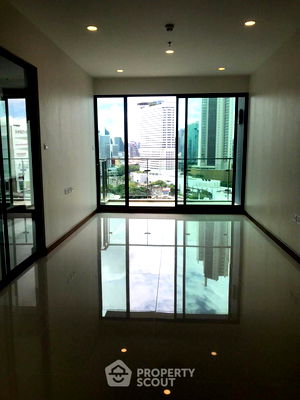 Condos for sale Klang Hospital : 2-BR Condo at Supalai Premier Charoen Nakhon near BTS Krung Thon Buri (ID 663011)