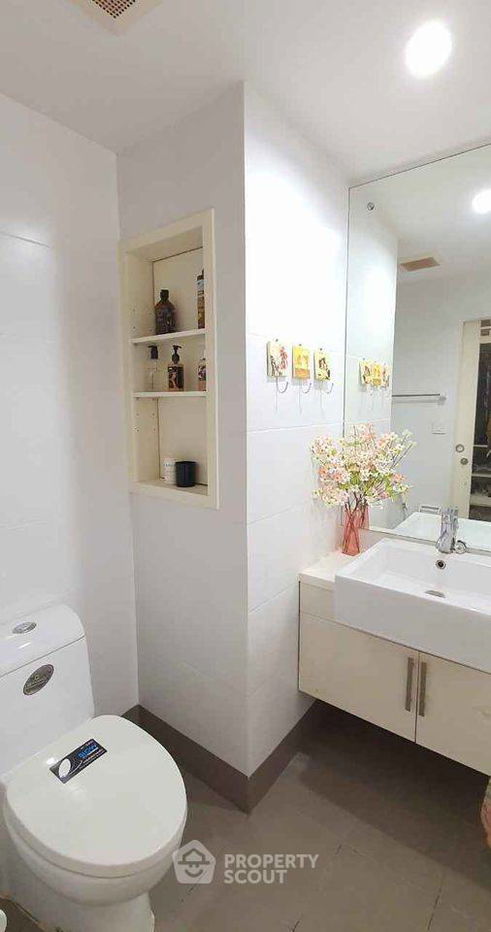 picture 1-BR Condo at The Seed Mingle Sathorn-Suanplu near BTS Sala Daeng (ID 607104) - 2/11