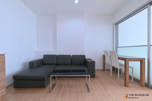 RHYTHM Ratchada-Huaikhwang Location Near Employment, Surrounded by Lifestyles near MRT Huai Khwang Station