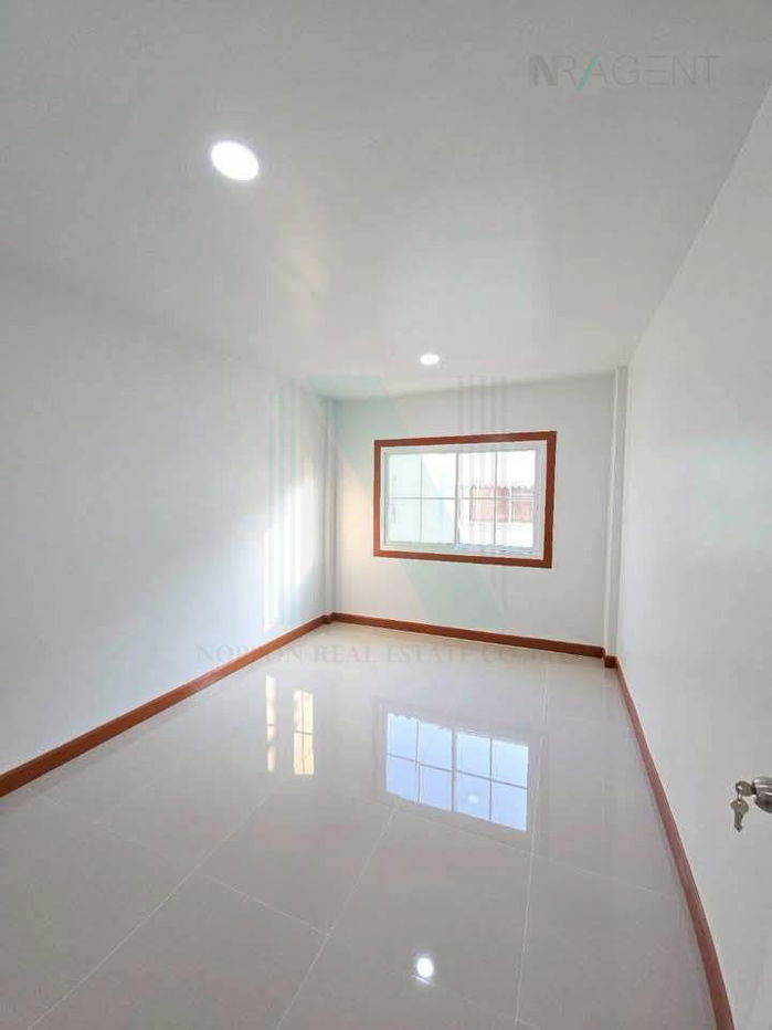 รูป 📌 ขายทาวน์เฮาส์ โครงการ ปิยวรารมย์ 1 2 ชั้น 3 ห้องนอน 3 ห้องน้ำ - รูปที่ 8/8