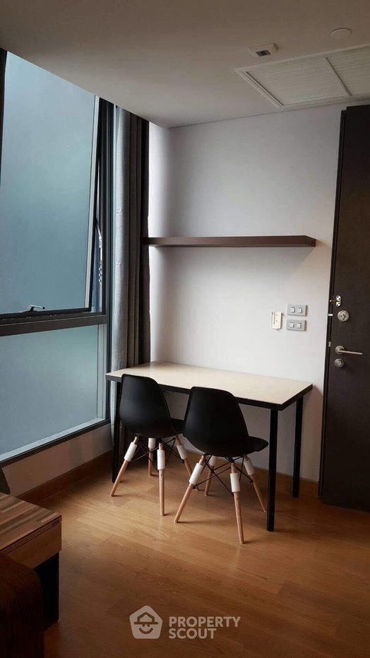 picture Great Value 1-BR At The Lumpini 24 Near BTS Phrom Phong (ID 515292) - 4/6