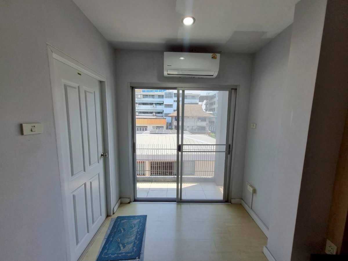 picture WS4934 [For rent] Home Office Soi Ratchada 19 🚆 MRT Ratchadaphisek 💰 Rent 35,000 baht/month - 14/19