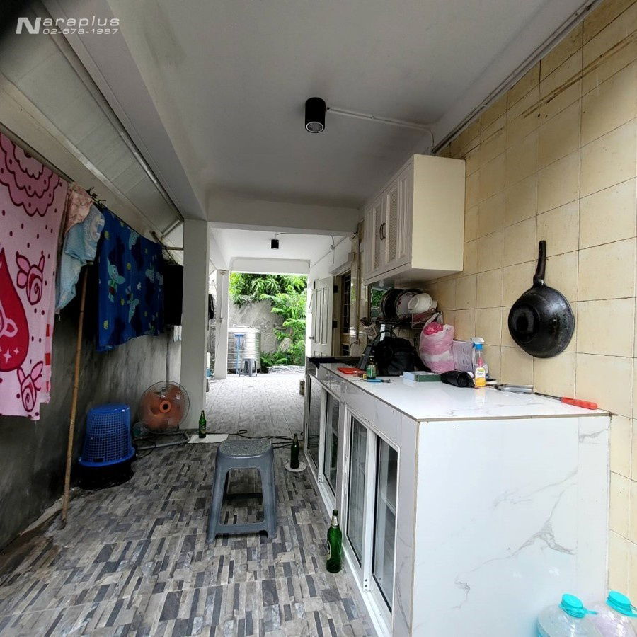 รูป 68101020 : ขายบ้านเดี่ยว 2 ชั้น หลังมุม ถนนเมน บนที่ดินขนาด 57.7 ตร.ว. หมู่บ้าน ชวนชื่น พาร์ค อ่อนนุช-วงแหวน ประเวศ กรุงเทพ - รูปที่ 10/22