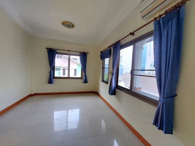 picture FOR RENT  TOWNHOUSE PROPERTY  27000 BAHT per MONTH - 7/8
