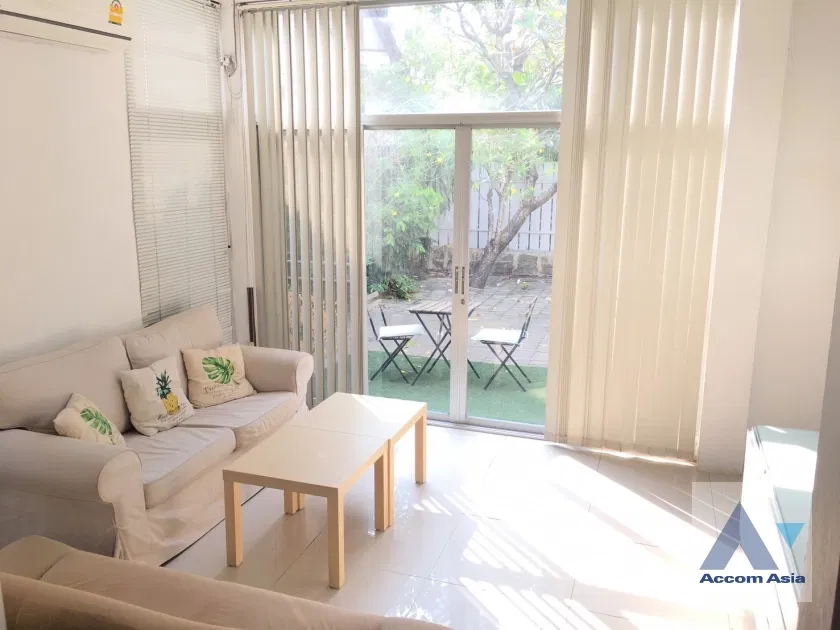 รูป 🔼🔽 AccomA 📩  3 BR House in Thung Maha Mek (AA42446) - รูปที่ 1/6
