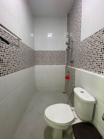 picture Two-story office building for rent with 2 bedrooms,2 toilets and 1 kitchen.  - 12/14