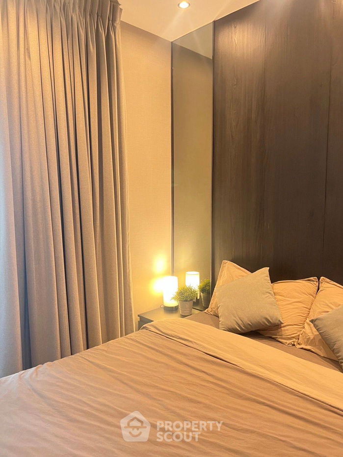 picture 2-BR Condo at Life Asoke - Rama 9 near MRT Phra Ram 9 (ID 2355837) - 6/9