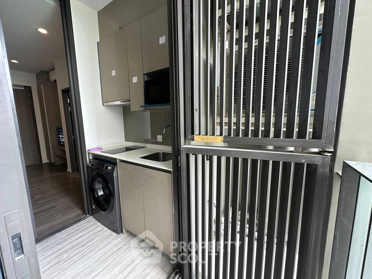 picture 1-BR Condo at Whizdom Essence Sukhumvit near BTS Punnawithi (ID 2347161) - 9/16