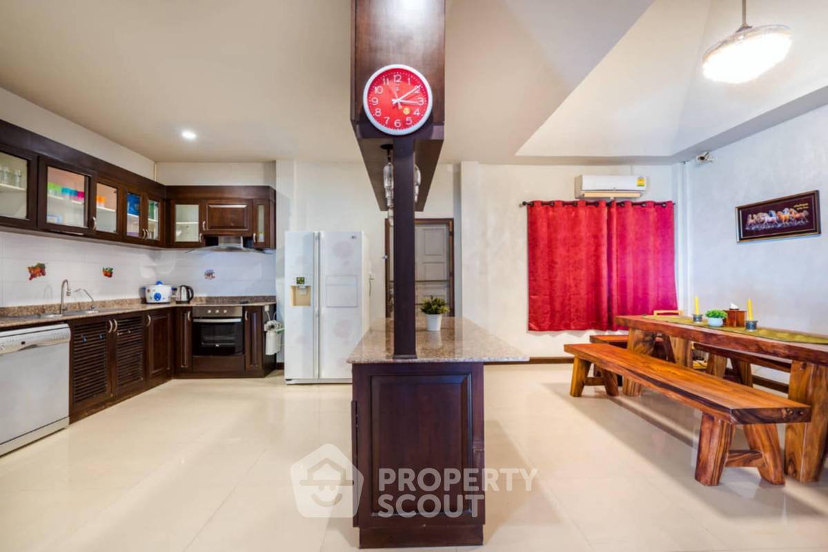 รูป วิลล่า 4-ห้องนอน ใน ทับใต้ (ID 2145551) - รูปที่ 3/16