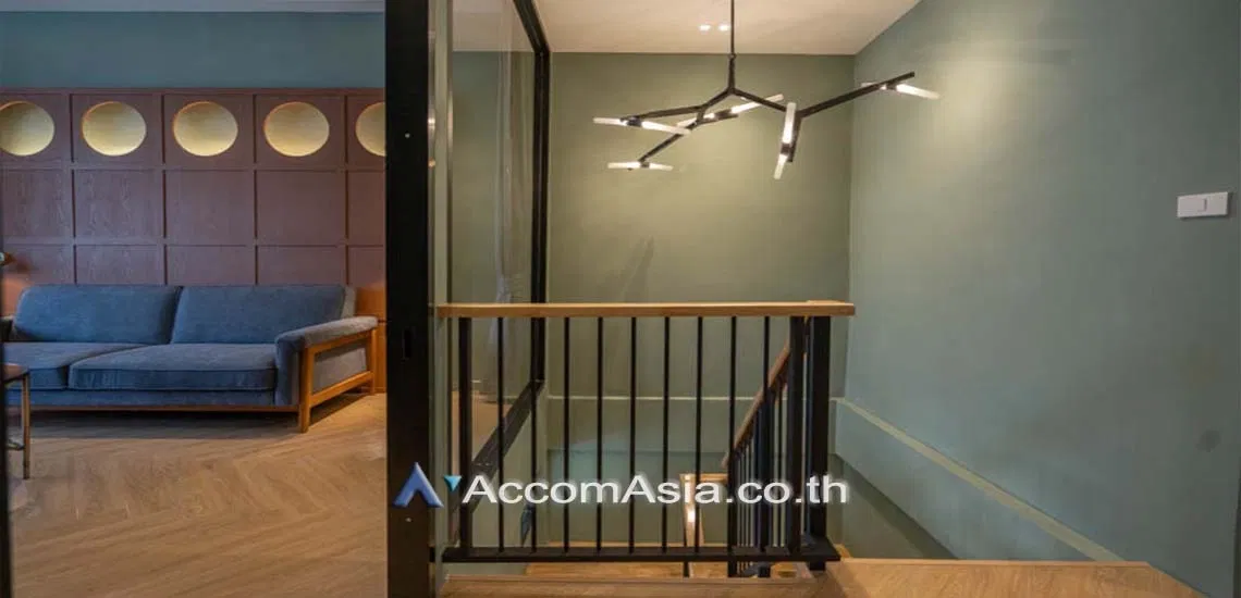 picture 🔼🔽 AccomA 📩  3 BR House in Khlong Tan Nuea (AA27802) - 9/14