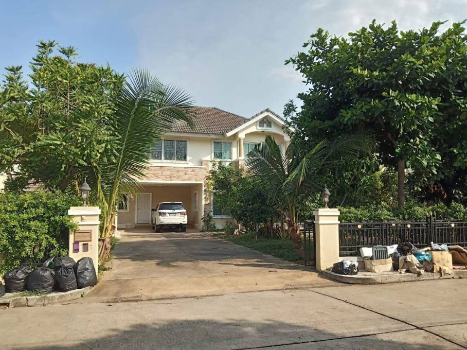 รูป บ้านเช่า ให้เช่าบ้านเดี่ยวสองชั้น 4 ห้องนอน  5 ห้องน้ำ  1 ห้องครัว  2  ที่จอดรถ - รูปที่ 24/25