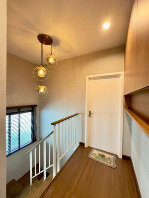 picture FOR RENT AREEYA COMO BOTANICA BANGNA / 4 bedrooms 3 bathrooms / 42 Sqw. 165 Sqm. **65,000** CLOSE TO MEGA BANGNA - 14/14