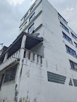 For rent, for lease, commercial building, home office, 2-unit shophouse, Lad Phrao, Happy Land, cheap price, interested, Line: @951qfbfi