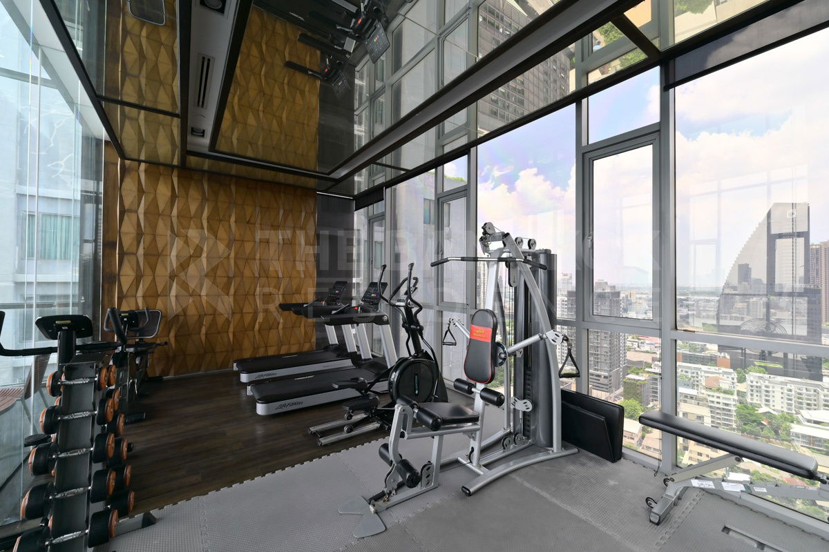 picture 📌📌 Urgent Sale!!! The Crest Sukhumvit 24, 2-Bedroom Unit 🔰 Size: 69 sq.m. 🔰 Great Price 📌📌 - 6/10