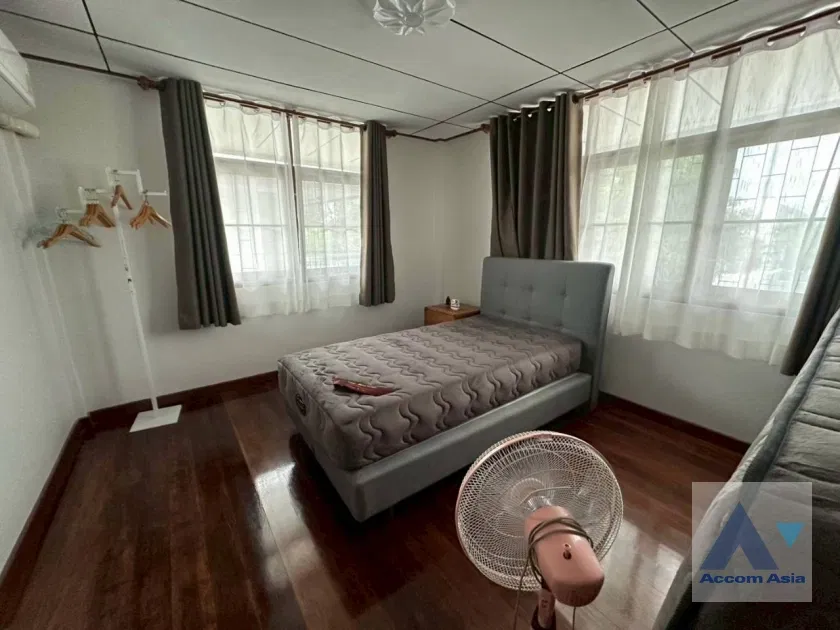 รูป 🔼🔽 AccomA 📩 Pet friendly 4 BR House in Bang Chak (AA44794) - รูปที่ 10/16