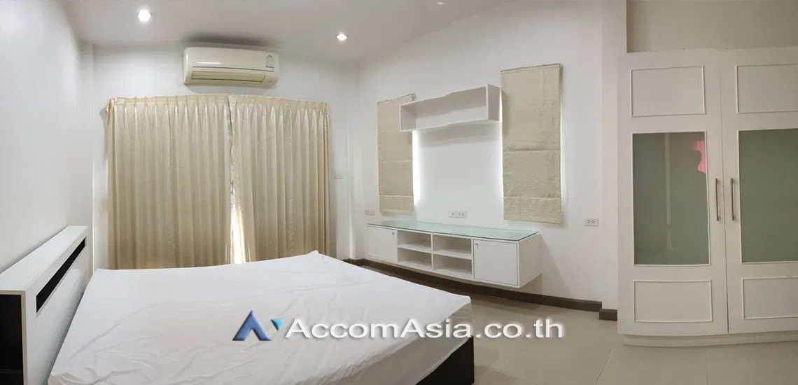 picture 🔼🔽 AccomA 📩  3 BR House in Khlong Toei (AA28339) - 7/19