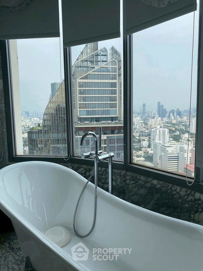 picture 5-BR Condo at Q Asoke near MRT Phetchaburi (ID 2357688) - 16/20