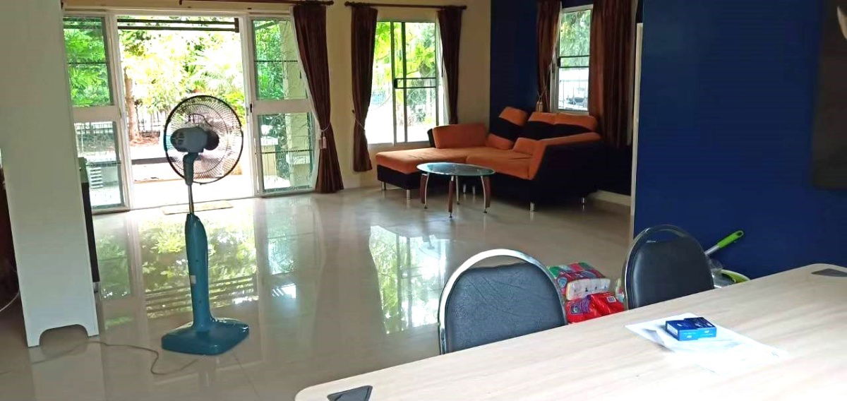 รูป บ้านเช่า ให้เช่าบ้านเดี่ยวสองชั้น 4 ห้องนอน  5 ห้องน้ำ  1 ห้องครัว  2  ที่จอดรถ - รูปที่ 6/25