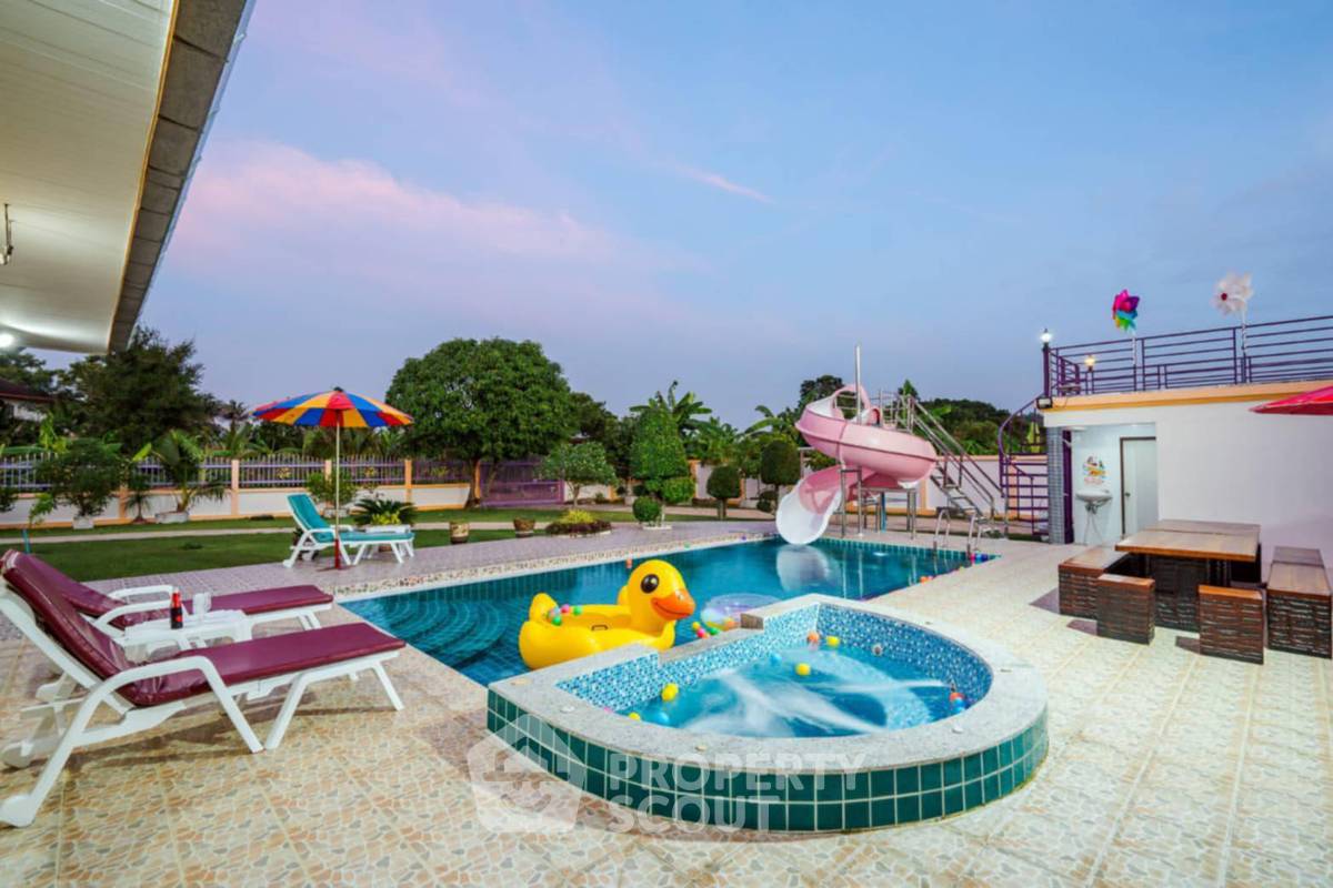รูป วิลล่า 4-ห้องนอน ใน ทับใต้ (ID 2145551) - รูปที่ 11/16