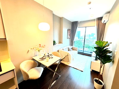 Condos for rent : *** Condo for rent : C Ekkamai 1 Bedroom  Nice decorated Fully furnished City view ***