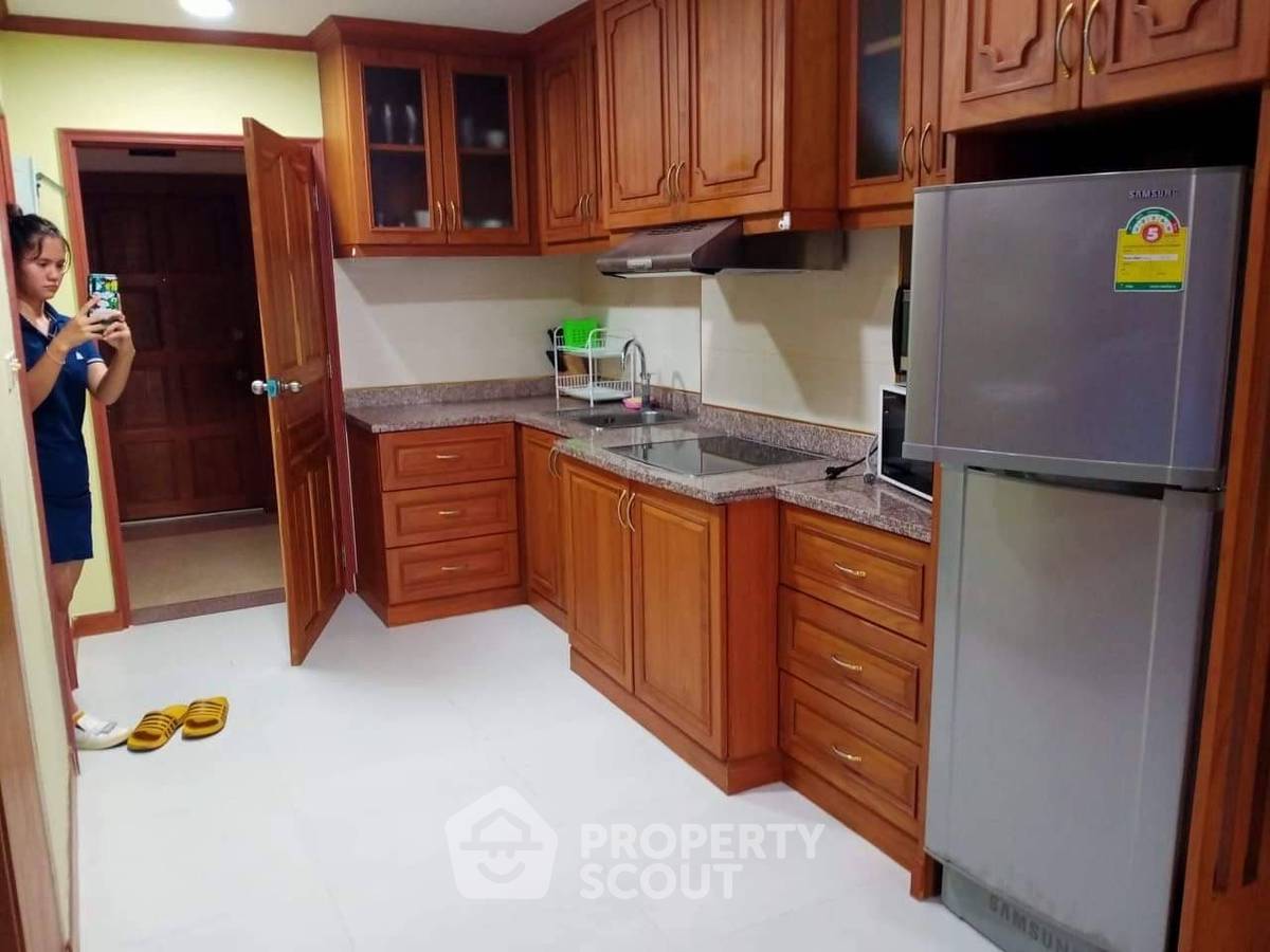 picture 1-BR Condo at View Talay 2 Condominium Jomtien close to Pattaya South (ID 2212126) - 7/8