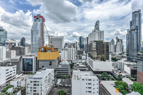 Siamese Surawong Ready-to-move-in Condo, Great Value near MRT Sam Yan Station