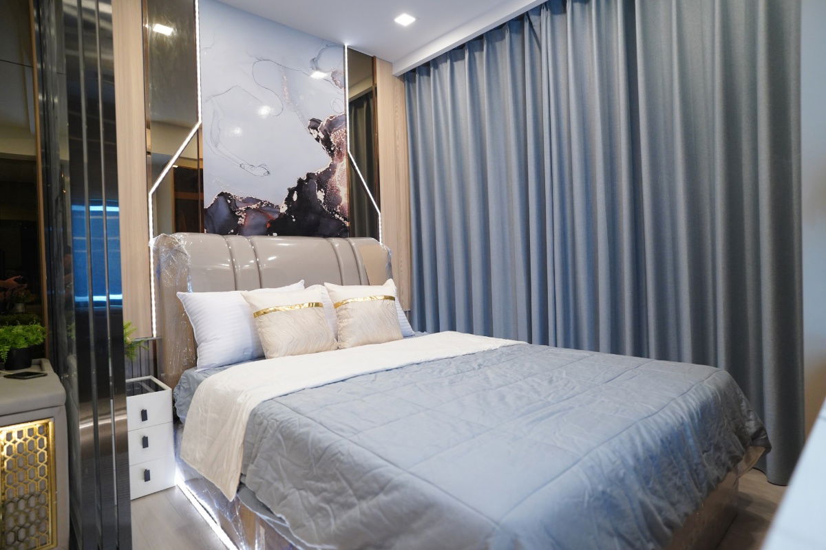 picture Code: KJ9219  for rent One9Five Asoke - Rama 9 // Line ID: @kjcondo (with @) // - 2/21