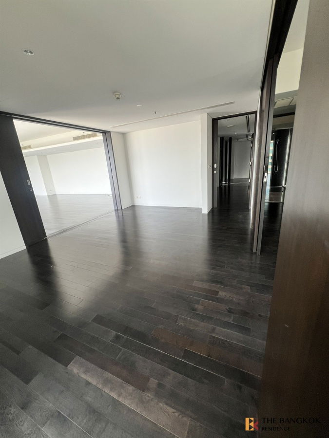 รูป  Hansar Residences Bangkok ✨ Spacious Unit with Sport Club View 🌳 ใกล้ BTS ราชดำริ  - รูปที่ 5/12