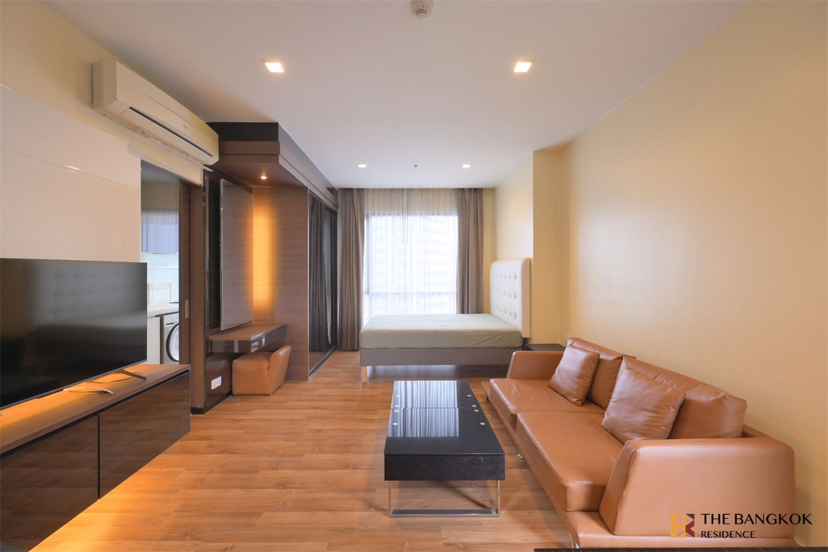 picture Ivy Ampio - Good price 20,000 bath / month, Studi 1B size 34 sqm, available ( Line ID: loft.w or phone: 0842824246)  - 1/9