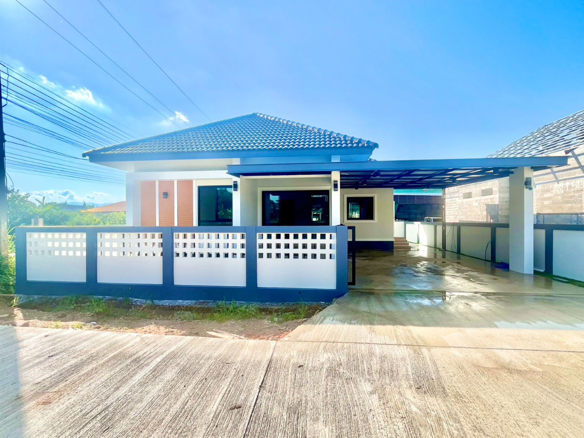 picture Single-storey detached house for sale  3 bedrooms 2 bathrooms and 2 parkings. - 1/15