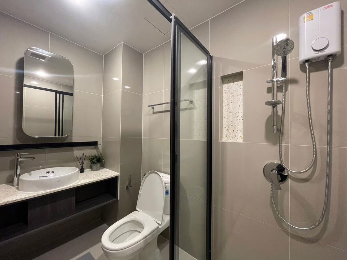 picture 🚩 For Rent XT Huaikhwang ✨1 Bed 30 Sq.m. ✨Fully Furnished  🚇MRT Huai Khwang - 8/8