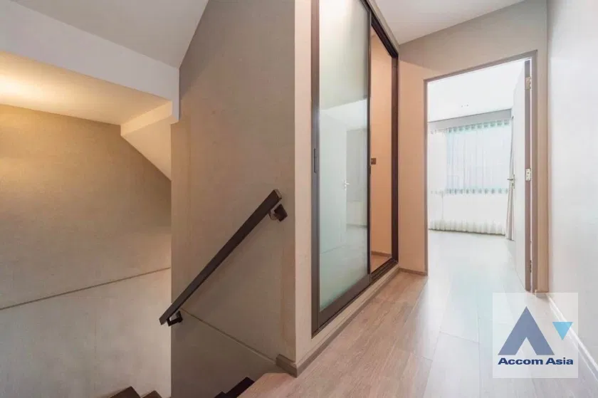 รูป 🔼🔽 AccomA 📩  Townhouse with greenery view in Lat Phrao area (AA41598) - รูปที่ 7/15