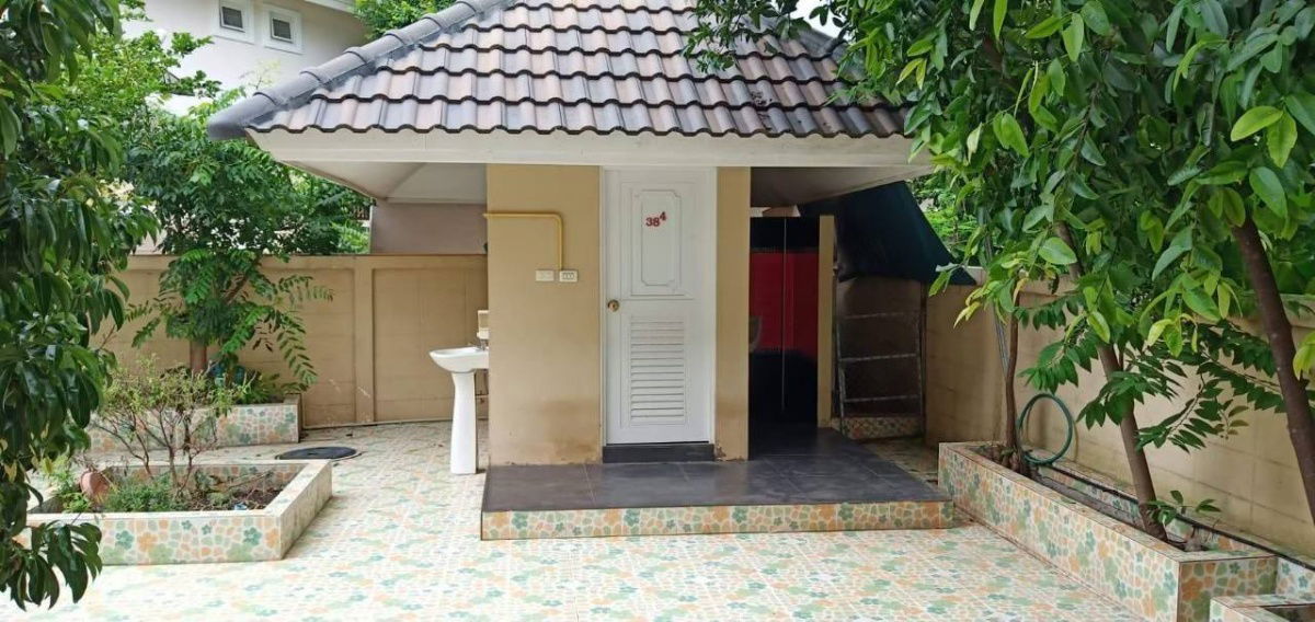 รูป บ้านเช่า ให้เช่าบ้านเดี่ยวสองชั้น 4 ห้องนอน  5 ห้องน้ำ  1 ห้องครัว  2  ที่จอดรถ - รูปที่ 21/25