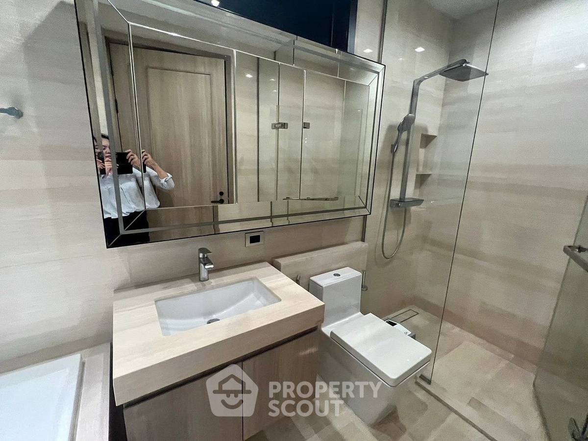 picture 1-BR Condo at The XXXIX By Sansiri near BTS Phrom Phong (ID 2340883) - 4/14