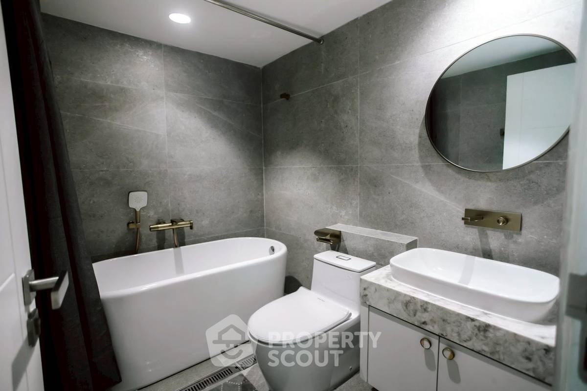 รูป คอนโด 2-ห้องนอน ที่ นาวิน คอร์ท คอนโดมิเนียม ใกล้ BTS เพลินจิต (ID 2357412) - รูปที่ 29/33
