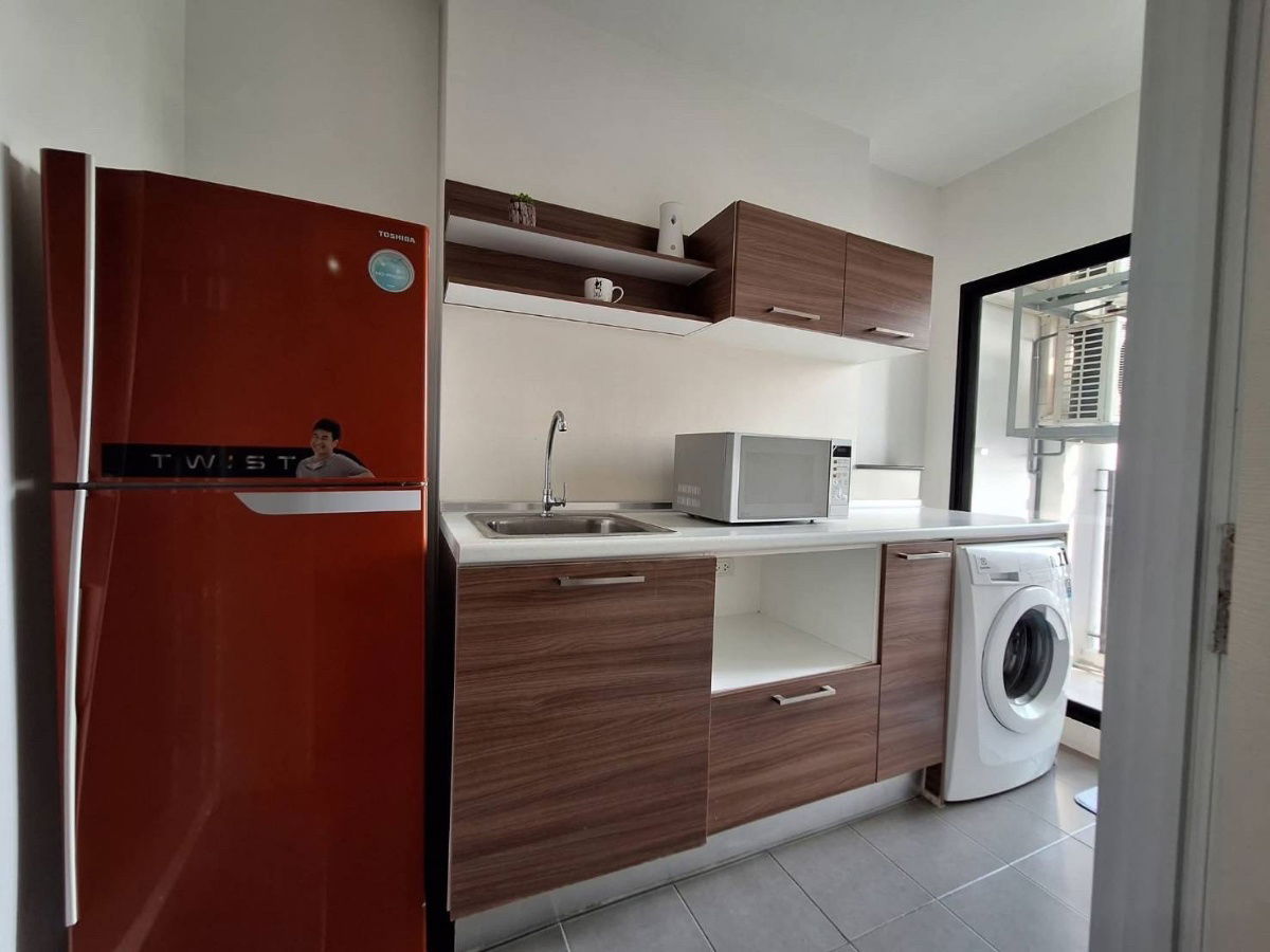 รูป For rent คอนโด The Tree Interchange ชั้น 12 วิวแม่น้ำ ห้องเพิ่งรีโนเวท พร้อมเข้าอยู่ 1 พฤศจิกายน ✨ลดค่าเช่าเดือนแรก 1,000 บาท✨ - รูปที่ 6/10
