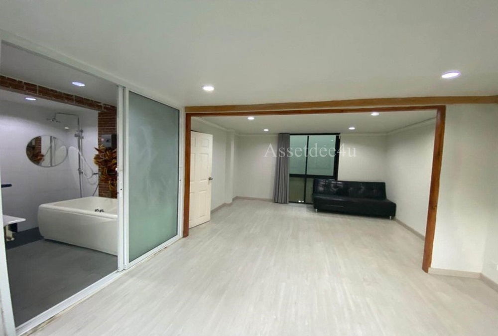 รูป AT179 ให้เช่าโฮมออฟฟิศ ทาวน์โฮม 3 ชั้น 5 ระดับ ลาดพร้าว41 โชคชัย4 ใกล้รถไฟฟ้าBTS สถานีภาวนา - รูปที่ 5/10