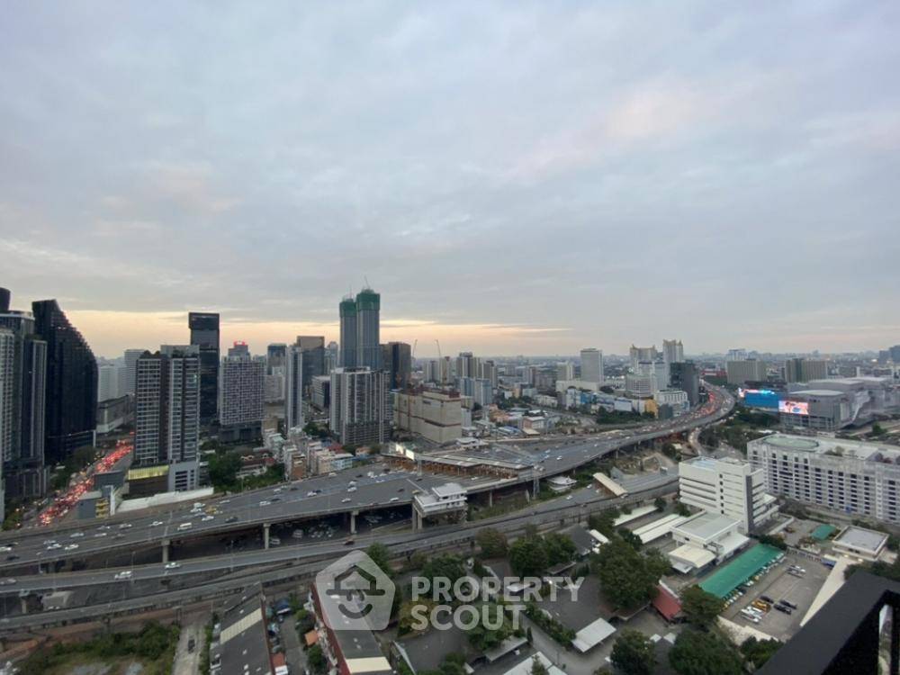 รูป คอนโด 2-ห้องนอน ที่ ไลฟ์ อโศก ใกล้ ARL มักกะสัน (ID 645871) - รูปที่ 3/6
