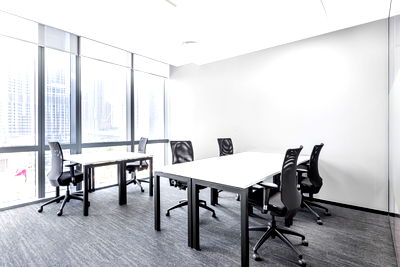 Office for rent Srisavarindhira Thai Red Cross Institute of Nursing : Book open plan office space for businesses of all sizes in HQ MRT Hualamphong