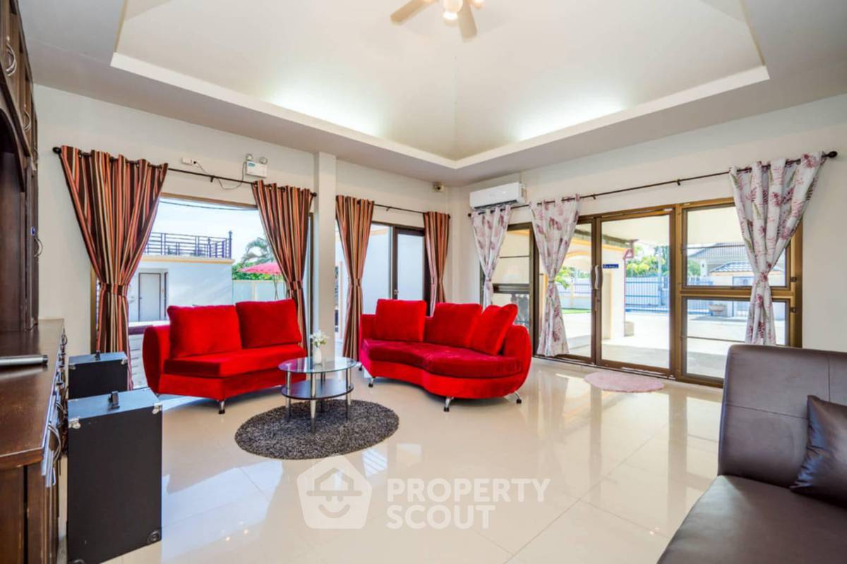 รูป วิลล่า 4-ห้องนอน ใน ทับใต้ (ID 2145551) - รูปที่ 2/16