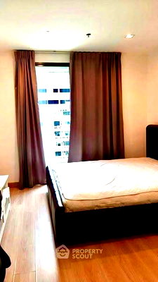 Condos for sale Din Daeng Road : 2-BR Condo at Ideo Mobi Phayathai near BTS Phaya Thai (ID 2357887)