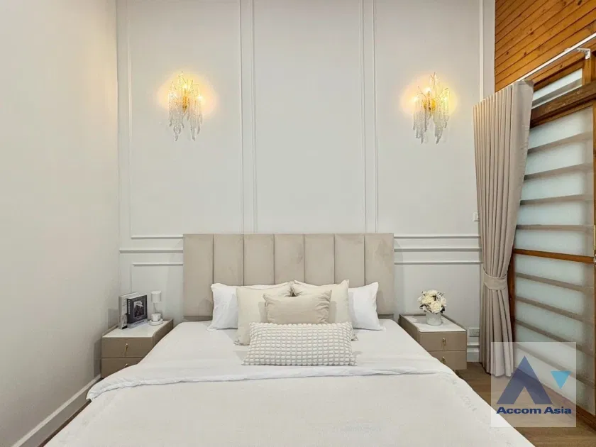 picture 🔼🔽 AccomA 📩 Private Swimming Pool 5 BR House in Samsen Nok (AA44771) - 19/20