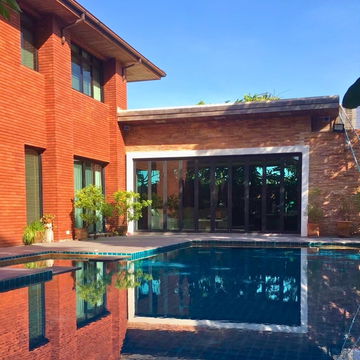 ขายวิลล่า สไตล์ Pool Villa Resort ปัญญารามอินทรา ใกล้สนามกอล์ฟ
