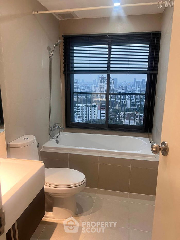 picture 2-BR Condo at Noble Remix near BTS Thong Lor (ID 2356456) - 21/22