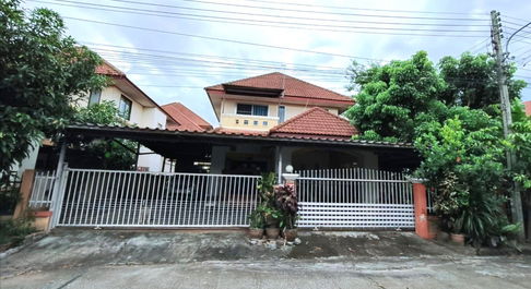 ให้เช่าบ้านเดี่ยวสองชั้น  4 ห้องนอน 3 ห้องน้ำ 1  ห้องครัว  2  ที่จอดรถ