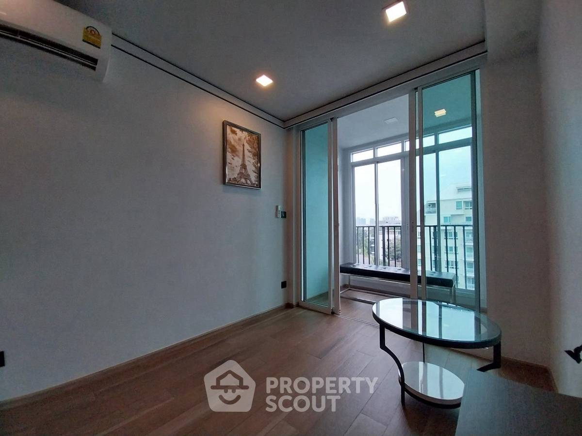 รูป คอนโด 1-ห้องนอน ที่ มาเอสโตร 01 สาทร - เย็นอากาศ ใกล้ MRT คลองเตย (ID 2359263) - รูปที่ 2/14